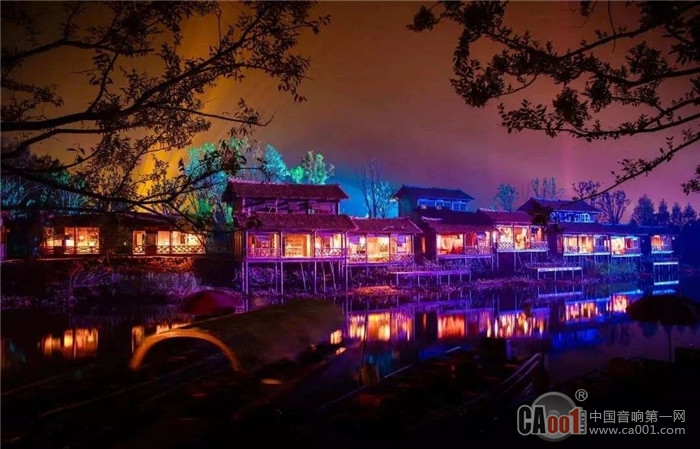 演藝新模式：劇場(chǎng)外的劇場(chǎng)，場(chǎng)景中的場(chǎng)景